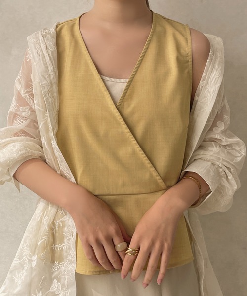 apres jour clair(アプレジュールクレア)の「【apres jour clair】リネンライクトップス【ZOZOTOWN限定アイテム】(シャツ/ブラウス・レディース・ベージュ/イエロー・X-LARGE/フリー)」の17枚目の写真