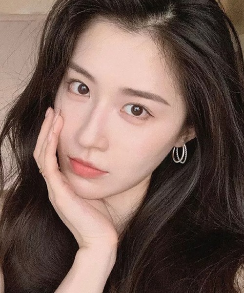 Auntie Rosa（アンティローザ）の「２重ハーフフープピアス（ピアス（両耳用）・レディース・シルバー・FREE）」の5枚目の写真