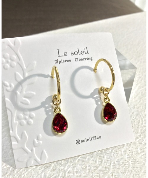 tone(トーン)の「【Le soleil】ドロップ型 スワロフスキーピアス(MA)(ピアス(両耳用)・レディース・レッド/グリーン/その他・FREE)」の3枚目の写真