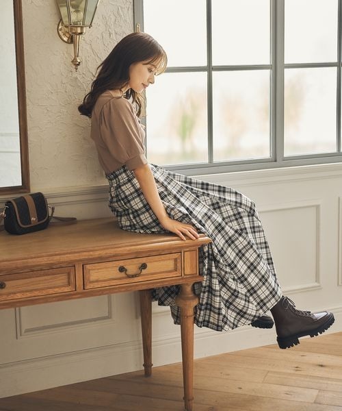 mysty woman(ミスティウーマン)の「レースアップブーツ 346324(ブーツ・レディース・ブラック/ブラウン/アイボリー・MEDIUM/LARGE)」の4枚目の写真