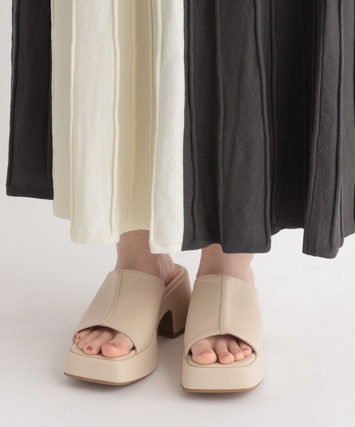 Andemiu（アンデミュウ）の「ハイショクノースリーブニットワンピース348870（ワンピース・レディース・チャコールグレー/ライトブルー/グリーン・FREE）」の19枚目の写真