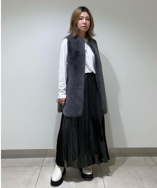 DROIT BELLO（ドロイトベロ）の「DROIT BELLO(ドロイトベロ) リバーシブルファーベスト（ベスト・レディース・グレー・F）」の6枚目の写真