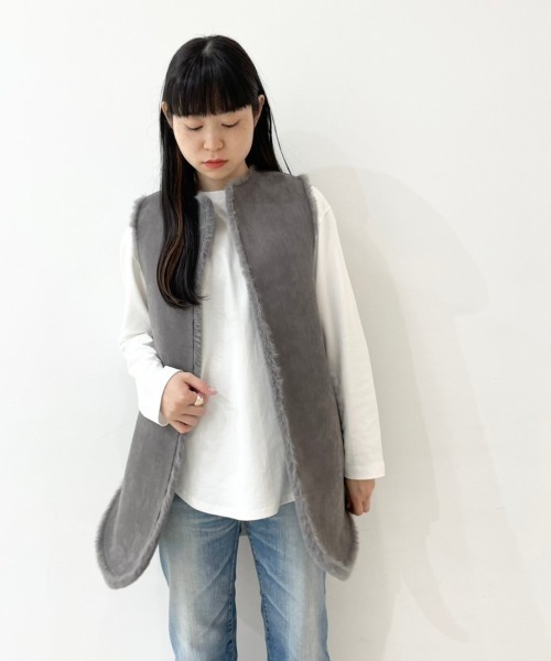 DROIT BELLO（ドロイトベロ）の「DROIT BELLO(ドロイトベロ) リバーシブルファーベスト（ベスト・レディース・グレー・F）」の16枚目の写真