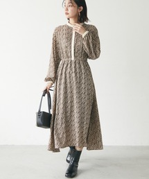 ・ELENCARE DUE フラワー×ピンタックワンピ
