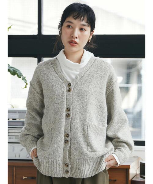 CRAFT STANDARD BOUTIQUE（クラフトスタンダードブティック）の「メランジ多ボタンカーディガン（カーディガン/ボレロ・レディース・ベージュ/グリーン/ブラウン・FREE）」の4枚目の写真