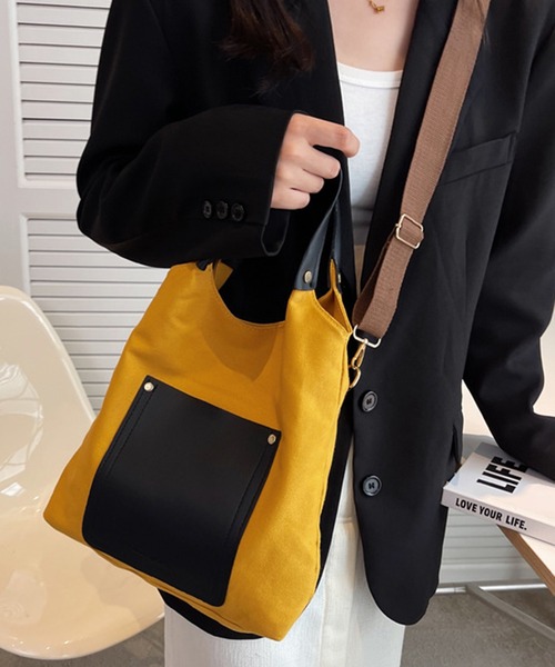 STYLEBLOCK(スタイルブロック)の「バイカラー2WAYデザインショルダーバッグ(ショルダーバッグ・レディース・ホワイト/イエロー/グリーン/ブラック・FREE)」の4枚目の写真