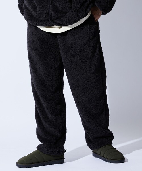 FREAK'S STORE（フリークスストア）の「WEB限定 リラックスフィット フリースセットアップ/ノーカラージャケット×イージーパンツ/カーディガン（ノーカラージャケット・メンズ・ブラック/ベージュ/オリーブ・SMALL/MEDIUM/LARGE）」の4枚目の写真
