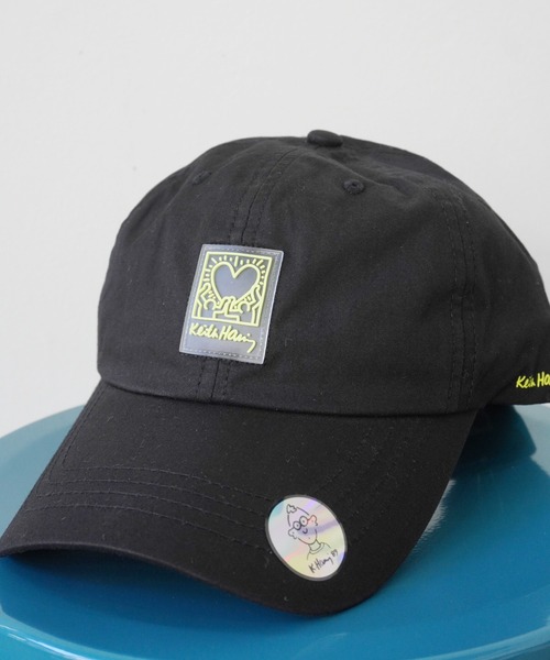 Keith Haring（キース・ヘリング）の「【 Keith Haring / キースヘリング 】 刺繍 プリント タグ デザイン ローキャップ（キャップ・メンズ・ブラック系その他2/ブラック系その他3/ブラック系その他/ブラック/ブルー系その他/ホワイト/ホワイト系その他/ホワイト系その他2/ネイビー/ピンク/ブラック系その他4/ブラック系その他5/ベージュ/ホワイト系その他3/ベージュ系その他・FREE）」の7枚目の写真