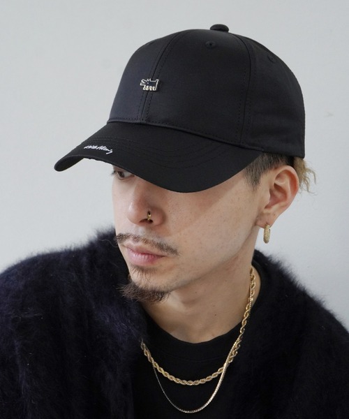 Keith Haring（キース・ヘリング）の「【 Keith Haring / キースヘリング 】 刺繍 プリント タグ デザイン ローキャップ（キャップ・メンズ・ブラック系その他2/ブラック系その他3/ブラック系その他/ブラック/ブルー系その他/ホワイト/ホワイト系その他/ホワイト系その他2/ネイビー/ピンク/ブラック系その他4/ブラック系その他5/ベージュ/ホワイト系その他3/ベージュ系その他・FREE）」の10枚目の写真