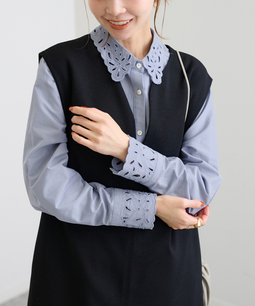 SLOBE IENA（スローブイエナ）の「刺繍レースカラーシャツ