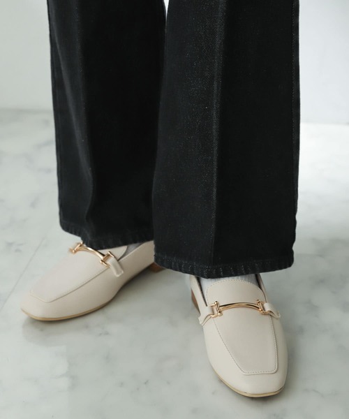 SENSE OF PLACE by URBAN RESEARCH（センスオブプレイスバイアーバンリサーチ）の「フェイクレザービットローファー（ローファー・レディース・ブラウン/アイボリー/ブラック・SMALL/X-LARGE/MEDIUM/LARGE）」の15枚目の写真