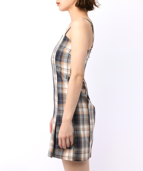 SPIRALGIRL（スパイラルガール）の「フェイクスリットキャミワンピース（ワンピース・レディース・ブルー系/オレンジ系/ブラック・FREE）」の21枚目の写真