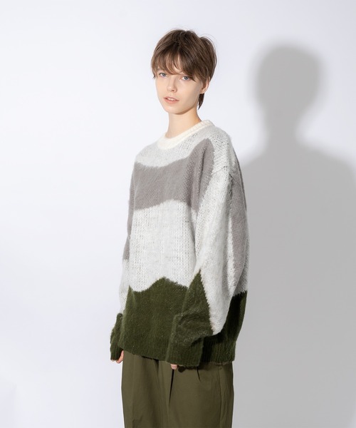 ONCILY(オンシェリー)の「WAVE PATTERN SHAGGY KNIT / シャギーウェーブニット(ニット/セーター・メンズ・オリーブ/ブルー・MEDIUM/LARGE)」の18枚目の写真
