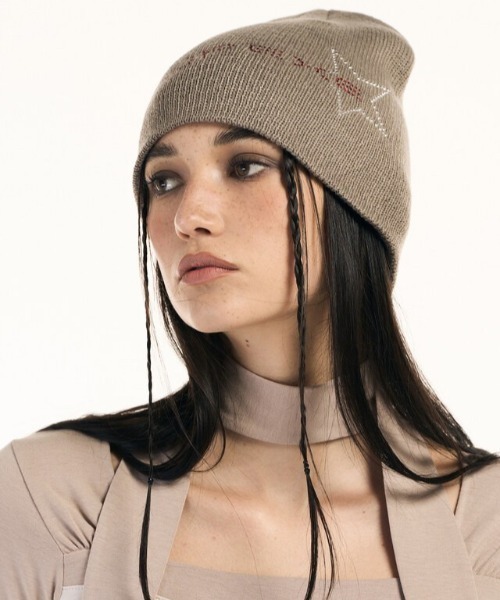 SETUPEXE（セットアップイーエックスイー）の「【SETUP‐EXE/セットアップエグゼ】Star red lettering hotfix Beanie/ラインストーン ビジュー ビーニー ニット帽 帽子（ニットキャップ/ビーニー・レディース・アイボリー/ブラック/モカ・ONE SIZE）」の18枚目の写真
