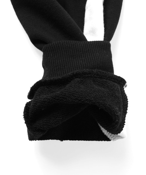 GLAZOS（グラソス）の「[スリムテーパード]裏毛・サイドライントラックパンツ（その他パンツ・キッズ・オートミール/ブラック/グレー・160cm/170cm/150cm/140cm）」の13枚目の写真