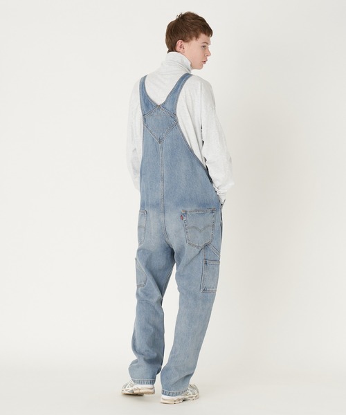 Levi's(リーバイス)の「Levi's/リーバイス オーバーオール ライトインディゴ STONEWASH(サロペット/オーバーオール・メンズ・ライトインディゴブルー・L/M/S/XL)」の4枚目の写真