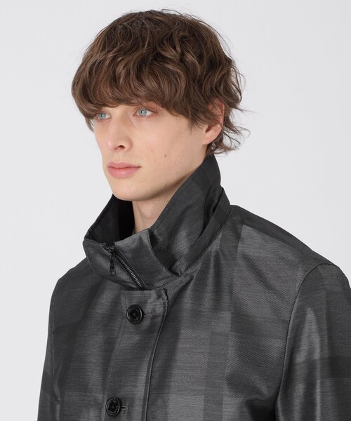 BLACK LABEL CRESTBRIDGE(ブラックレーベル・クレストブリッジ)の「シャドークレストブリッジチェックシティーパーカー(ブルゾン・メンズ・ベージュ系その他/ネイビー/グレー・L/M/XL)」の4枚目の写真
