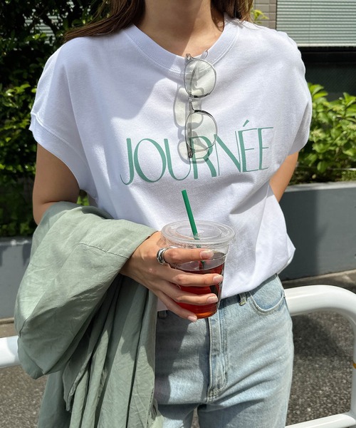 andme（アンドミー）の「ロゴプリントフレンチスリーブTシャツ（Tシャツ/カットソー・レディース・ブラック/ホワイト×ブラック/チャコールグレー/ベージュ/ネイビー/ホワイト×レッド/ブルーグリーン/カーキ/スミクロ/ホワイト×シルバー・M）」の10枚目の写真
