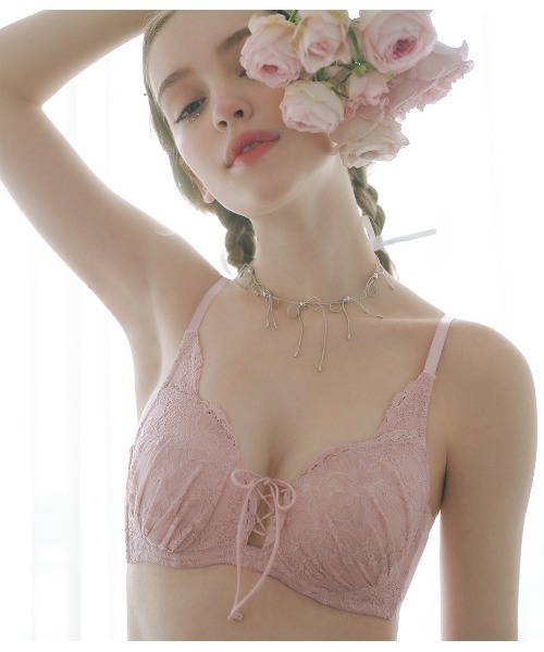 アイドル peach 脇高カップで脇ぷよ肉もすっきり＆谷間メイク】もりこれ脇高