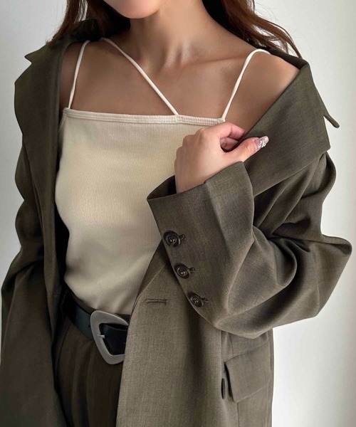 apres jour mignon(アプレジュールミニョン)の「カップ付き変形キャミソール(キャミソール・レディース・オレンジ/ネイビー/ブラック/アイボリー/ホワイト系その他/ブルー系その他/チャコールグレー/グレイッシュベージュ・フリー/X-LARGE)」の16枚目の写真