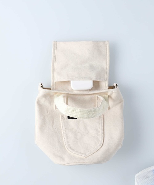 Lee(リー)の「【Lee】LEEロゴ2way丸底バッグ(ショルダーバッグ・レディース・ブラック/キナリ・ONE SIZE)」の4枚目の写真