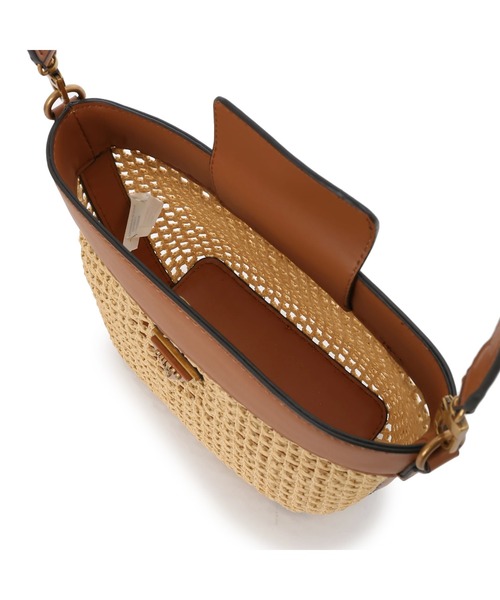 Guess（ゲス）の「VIKKY Bucket ショルダーバッグ レディース（ショルダーバッグ・レディース・ブラウン・ONE SIZE）」の17枚目の写真