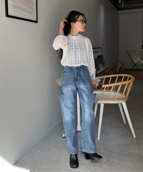feepur(フェピュール)の「シアーチェックバルーンブラウス(シャツ/ブラウス・レディース・ブラック/オフホワイト/ネイビー・MEDIUM)」の5枚目の写真