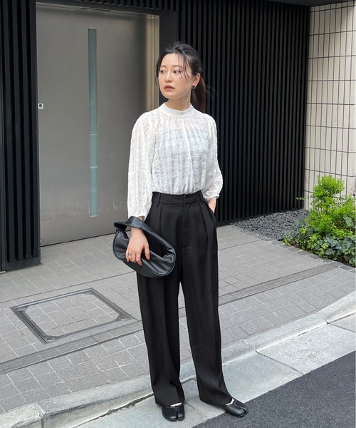 feepur(フェピュール)の「シアーチェックバルーンブラウス(シャツ/ブラウス・レディース・ブラック/オフホワイト/ネイビー・MEDIUM)」の10枚目の写真