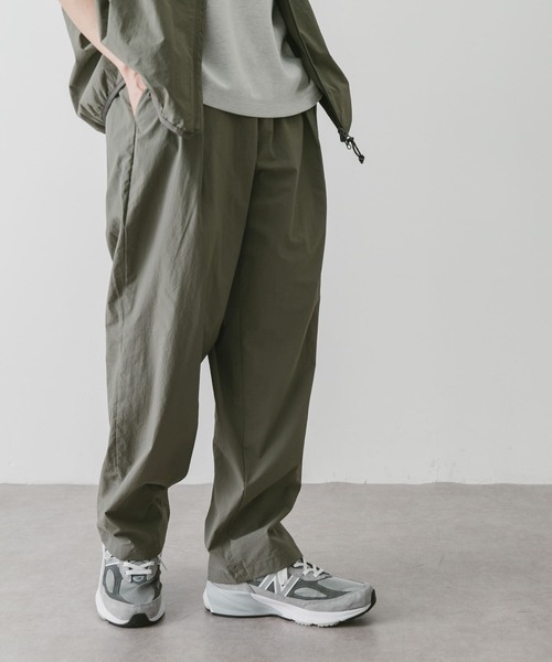 URBAN RESEARCH DOORS（アーバンリサーチドアーズ）の「『セットアップ対応』URDリップストップナイロンパンツ（その他パンツ・メンズ・ブラック/ネイビー/グレー系その他・MEDIUM/LARGE）」の15枚目の写真