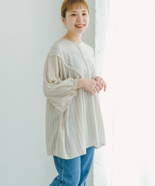 ITEMS URBANRESEARCH(アイテムズ アーバンリサーチ)の「ヨウリュウストライプギャザーブラウス(シャツ/ブラウス・レディース・オリーブ/チャコールグレー/ライトベージュ・FREE)」の21枚目の写真