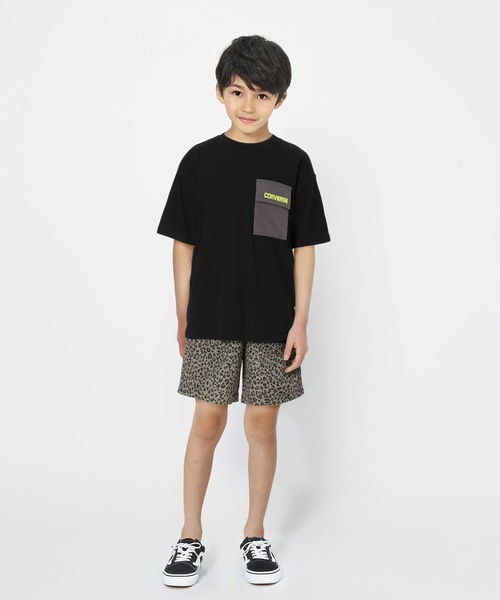 CONVERSE(コンバース)の「【CONVERSE】ポケット付きTシャツ(Tシャツ/カットソー・キッズ・ブラック/ブルー・160/105/130/140/120/150)」の4枚目の写真