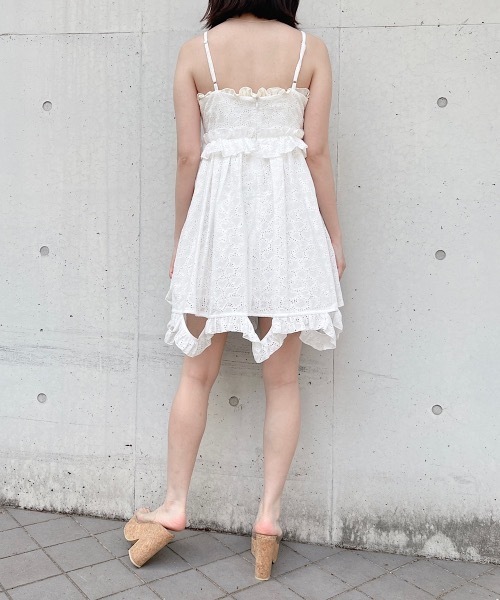 PAIN（ペイン）の「フリルキャミドレス（ワンピース・レディース・ホワイト/チェック・FREE）」の5枚目の写真