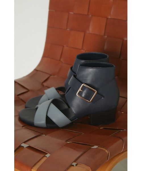 セール】Cross faux leather shoes（サンダル）｜RIM.ARK