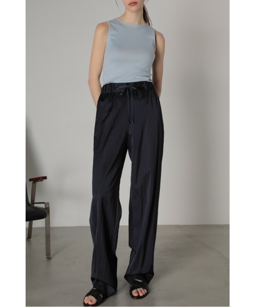 RIM.ARK(リムアーク)の「Cross faux leather shoes(サンダル・レディース・ダークブルー/ブラック・37/39/36/38)」の18枚目の写真