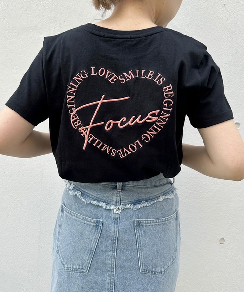 one way（ワンウェイ）の「FOCUSハート刺繍Tシャツ（Tシャツ/カットソー・レディース・ホワイト系その他2/ホワイト系その他/ライトブルー/ブラック/ライトベージュ/その他/ピンク・FREE）」の4枚目の写真