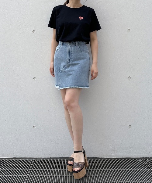 one way（ワンウェイ）の「FOCUSハート刺繍Tシャツ（Tシャツ/カットソー・レディース・ホワイト系その他2/ホワイト系その他/ライトブルー/ブラック/ライトベージュ/その他/ピンク・FREE）」の13枚目の写真