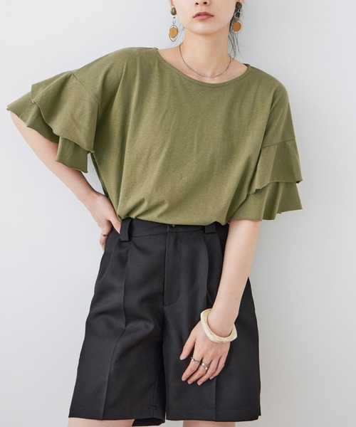Fashion Letter(ファッションレター)の「大きいサイズ ダブルフリルスリーブ Tシャツ(Tシャツ/カットソー・レディース・ベージュ/カーキ/ブラウン系その他/ピンク系その他/ブラック・M~L/LL~3L/4L~5L)」の4枚目の写真