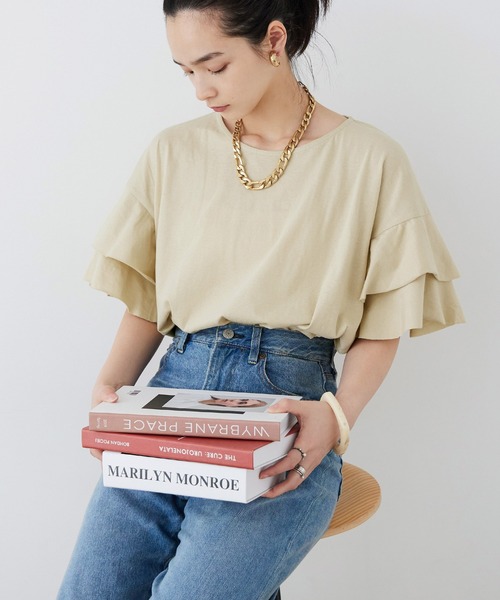 Fashion Letter(ファッションレター)の「大きいサイズ ダブルフリルスリーブ Tシャツ(Tシャツ/カットソー・レディース・ベージュ/カーキ/ブラウン系その他/ピンク系その他/ブラック・M~L/LL~3L/4L~5L)」の7枚目の写真