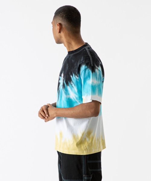 XLARGE(エクストララージ)の「STAR REAL WOMAN S/S TEE(Tシャツ/カットソー・メンズ・ブルー/ブラック/レッド・S/M/L/XL)」の14枚目の写真