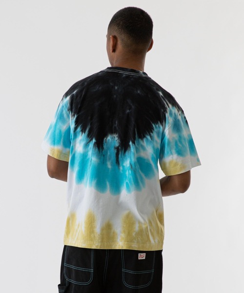 XLARGE(エクストララージ)の「STAR REAL WOMAN S/S TEE(Tシャツ/カットソー・メンズ・ブルー/ブラック/レッド・S/M/L/XL)」の15枚目の写真