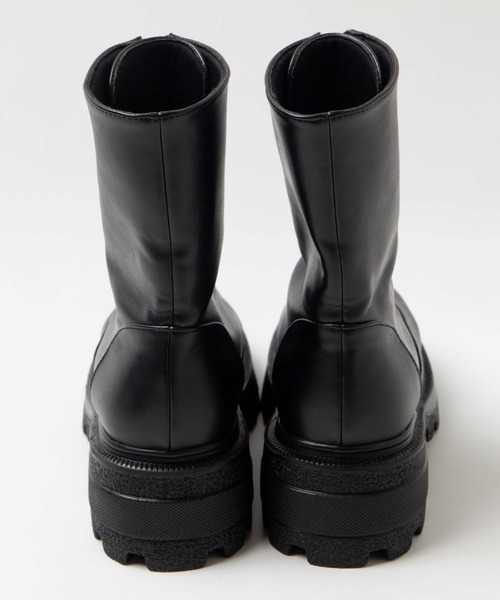 WEGO(ウィゴー)の「WEGO/フロントZIPショートブーツ(ブーツ・レディース・ブラック/オフホワイト・MEDIUM/LARGE)」の10枚目の写真