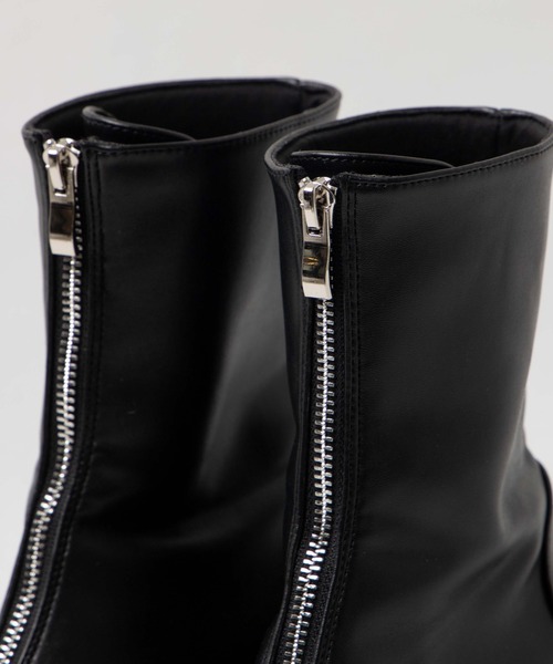 WEGO(ウィゴー)の「WEGO/フロントZIPショートブーツ(ブーツ・レディース・ブラック/オフホワイト・MEDIUM/LARGE)」の9枚目の写真