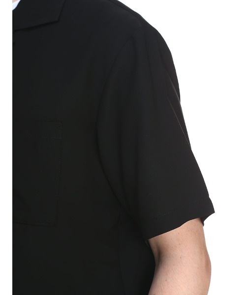 1piu1uguale3 RELAX(ウノピュウノウグァーレトレリラックス)の「1PIU1UGUALE3 RELAX (ウノ ピュ ウノ ウグァーレ トレ リラックス)開襟 半袖 シャツ(シャツ/ブラウス・メンズ・ブラック・XL/S/L/2XL/M)」の3枚目の写真