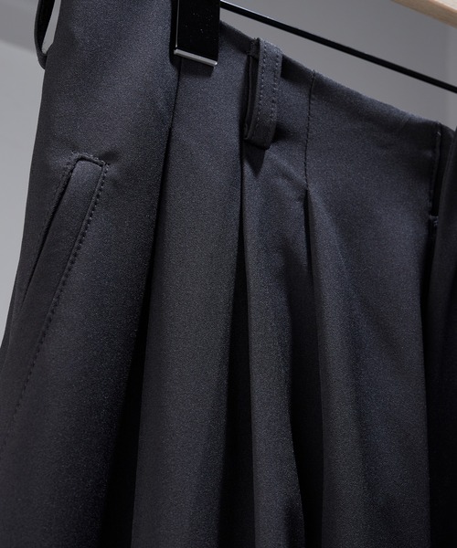 CIASENSE（シアセンス）の「High Count 3 Tuck Wide Pants/ハイカウント3タックワイドパンツ（その他パンツ・メンズ・ブラック/ネイビー・M/L）」の7枚目の写真