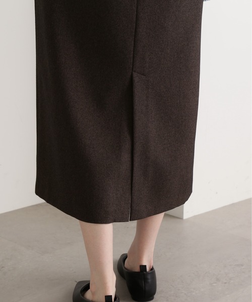 N.(N. Natural Beauty Basic)(エヌエヌナチュラルビューティーベーシック)の「【S Size Line】◆Vネックジャンパースカート(ジャンパースカート・レディース・ブラック/ブラウン/オフホワイト・SMALL/MEDIUM)」の7枚目の写真