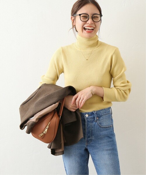 JOURNAL STANDARD relume（ジャーナルスタンダード　レリューム）の「《追加》スイスオーガニックコットンタートルネックプルオーバー（ニット/セーター・レディース・ブラック/ホワイト/イエロー系その他/ブルー/グリーン/イエロー・FREE）」の5枚目の写真