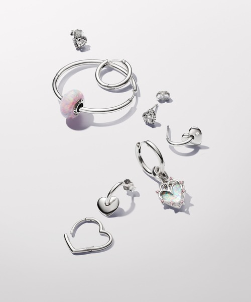 オパールセント ピンク チャーム（チャーム）｜Pandora（パンドラ）の