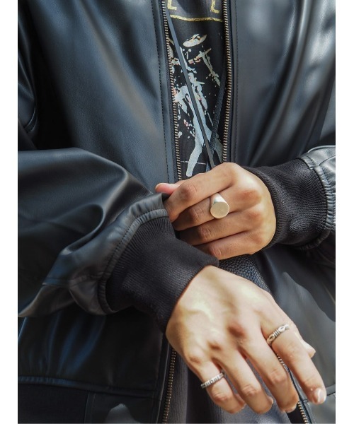 BACK NUMBER（バックナンバー）の「【BACK NUMBER】フェイクレザー MA-1フライトジャケット（MA-1・メンズ・オリーブ/ブラック・L/M/XL）」の11枚目の写真