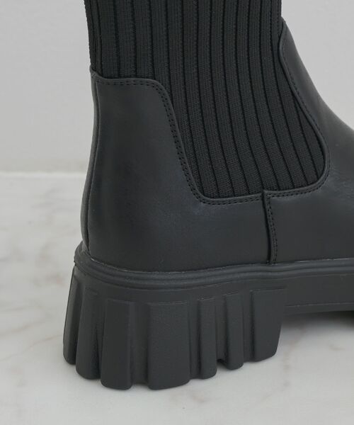 RETRO GIRL(レトロガール)の「厚底ニットブーツ(ブーツ・レディース・オフホワイト/ブラック・LARGE/MEDIUM)」の10枚目の写真
