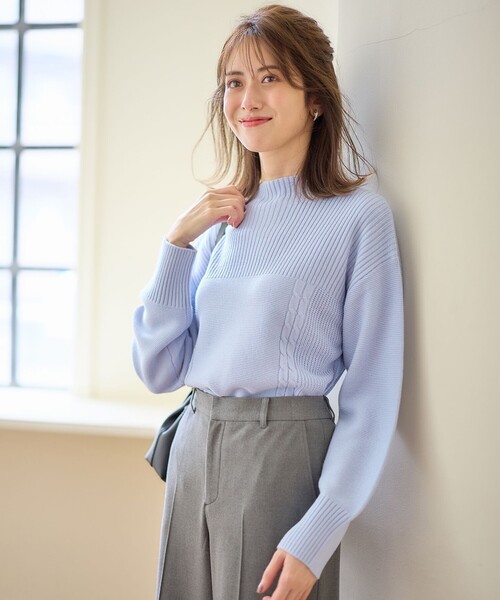 ANY SIS（エニィスィス）の「【洗える】スフレボトルネック ニット（ニット/セーター・レディース・ネイビー系/ライトグリーン系/ライトグレー系/アイボリー系/ピンク系/スカイブルー系・2）」の9枚目の写真